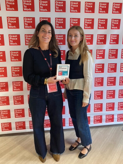 CSR Leader Helene Cambournac and Lorraine Colin posing with the awards